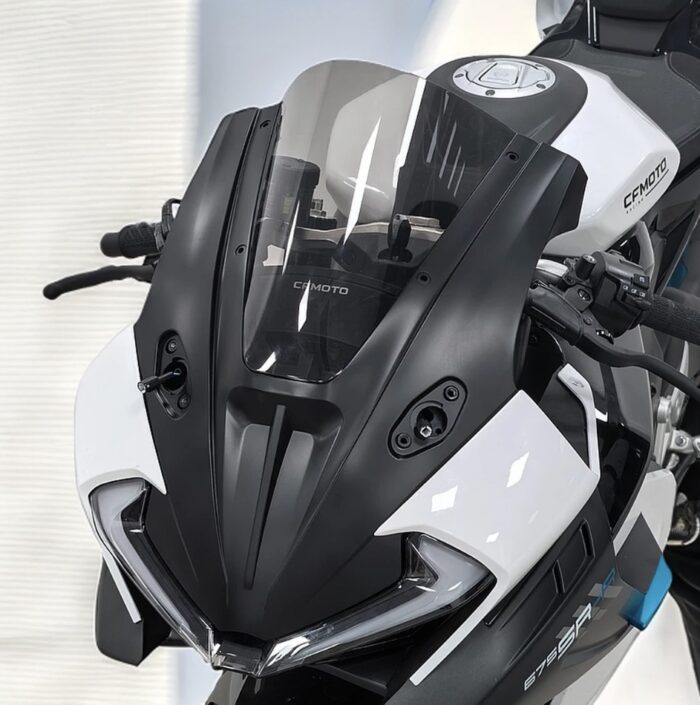 CFMOTO 675SR's Split Fairing Design - Image 2