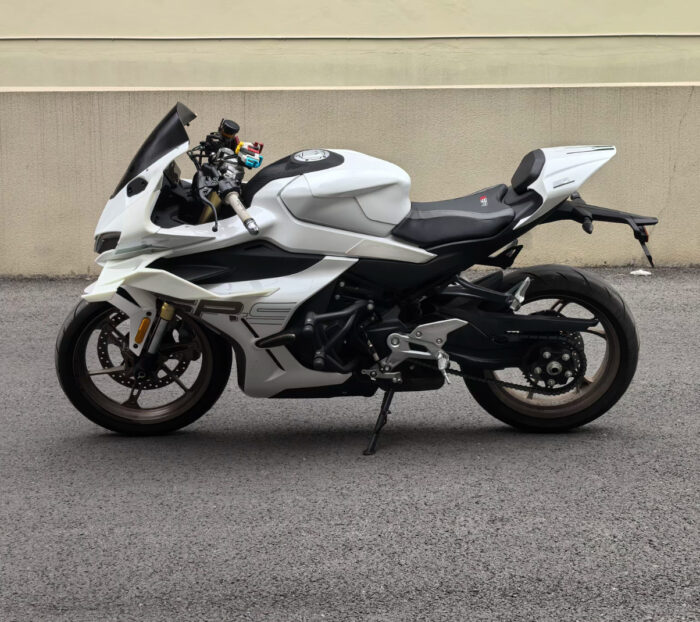 Fuel Tank Protector for CFMOTO 450SR, Racing & Aggressive Stance Lift Kit, Zaomeng SRS Half-Cover Modified Parts - Image 8